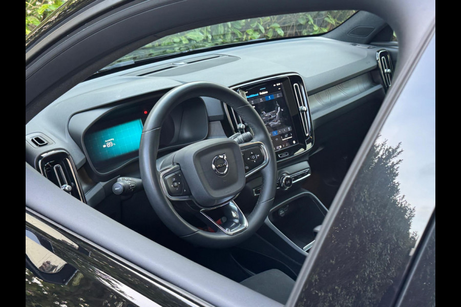 Volvo C40 C40 RECHARGE 94,7% SOH PLUS VOL OPTIES LEDER ALCANTARA ADAPTIVE CRUISE STOELVERWARMING CARPLAY EERSTE EIGENAAR