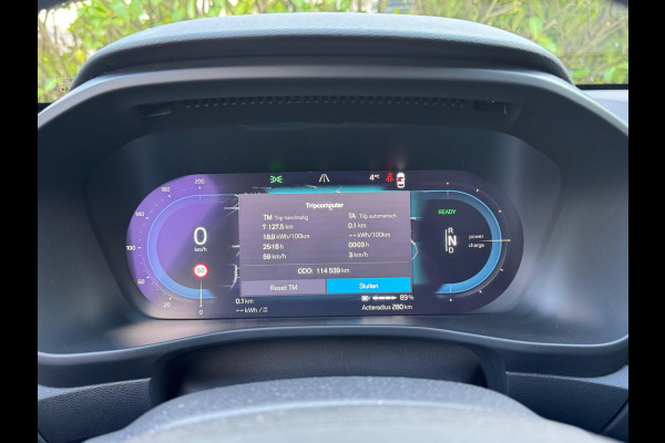 Volvo C40 C40 RECHARGE 94,7% SOH PLUS VOL OPTIES LEDER ALCANTARA ADAPTIVE CRUISE STOELVERWARMING CARPLAY EERSTE EIGENAAR