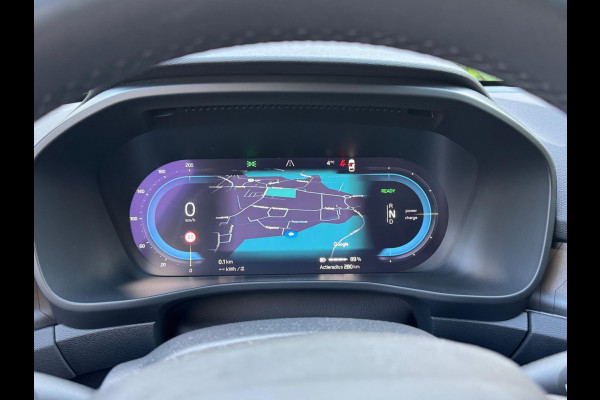 Volvo C40 C40 RECHARGE 94,7% SOH PLUS VOL OPTIES LEDER ALCANTARA ADAPTIVE CRUISE STOELVERWARMING CARPLAY EERSTE EIGENAAR