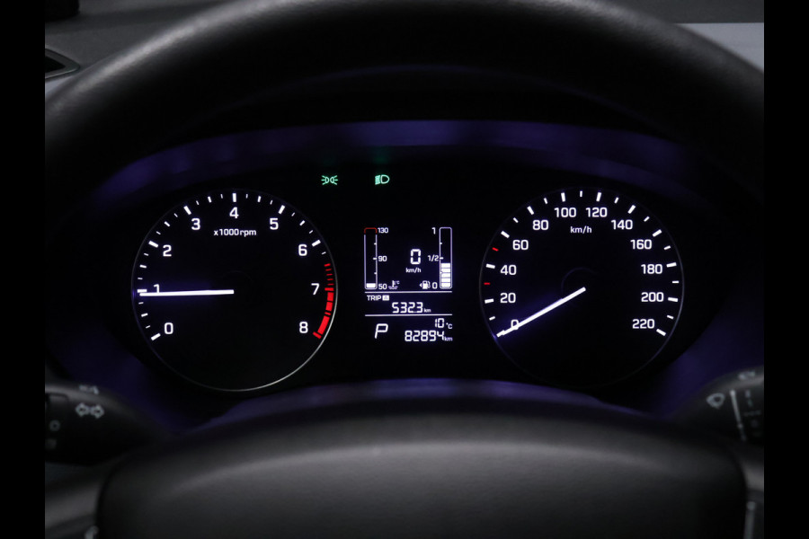 Hyundai i20 1.4i i-Vision Automaat [TREKHAAK, AIRCO, PARKEERSENSOR, RADIO, NIEUWSTAAT]