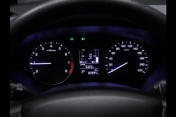 Hyundai i20 1.4i i-Vision Automaat [TREKHAAK, AIRCO, PARKEERSENSOR, RADIO, NIEUWSTAAT]