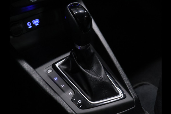 Hyundai i20 1.4i i-Vision Automaat [TREKHAAK, AIRCO, PARKEERSENSOR, RADIO, NIEUWSTAAT]