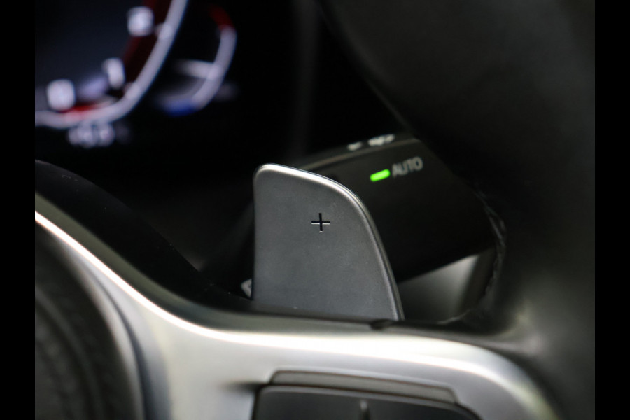 BMW 3-serie M340i xDrive High Executive [SCHUIFKANTELDAK, MEMORY SEATS, APPLE CARPLAY, ANDROID, HEAD-UP, ADAPTIVE CRUISE, SPORTSTOELEN, BMW LASER, CAMERA, STOELVERWARMING, CLIMATE, NIEUWSTAAT]