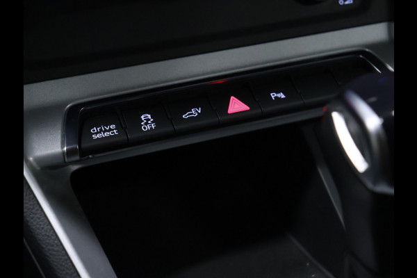 Audi Q3 Sportback 45 TFSI e Advanced Edition [APPLE CARPLAY, ANDROID AUTO, VIRTUAL COCKPIT, PDC VOOR+ACHTER, ELEKTRISCHE KOFFERKLEP, NIEUWSTAAT]
