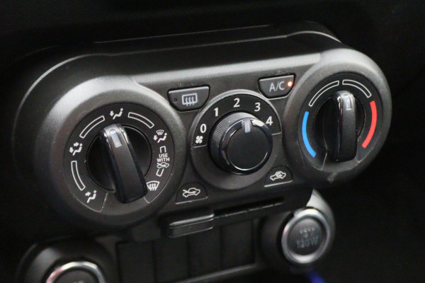 Suzuki Ignis 1.2 Smart Hybrid Comfort LED, Airco, Bluetooth, PDC