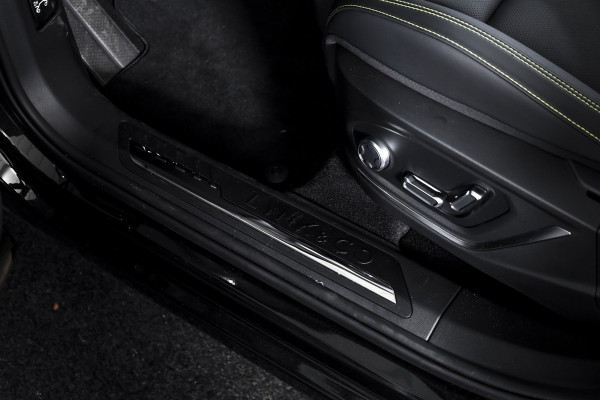 Lynk & Co 01 1.5 More | S/K-panodak | Dig. Cockpit | Stoel-+Stuurverw. | 360 Camera | Adapt. Cruise | Memory | Elek. klep | LM 20" |