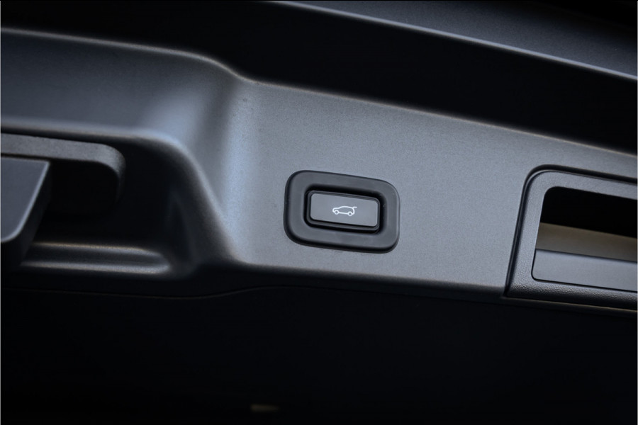 Land Rover Range Rover Evoque 2.0 D200 AWD R-Dynamic SE Pano - 20'' - Black Pack