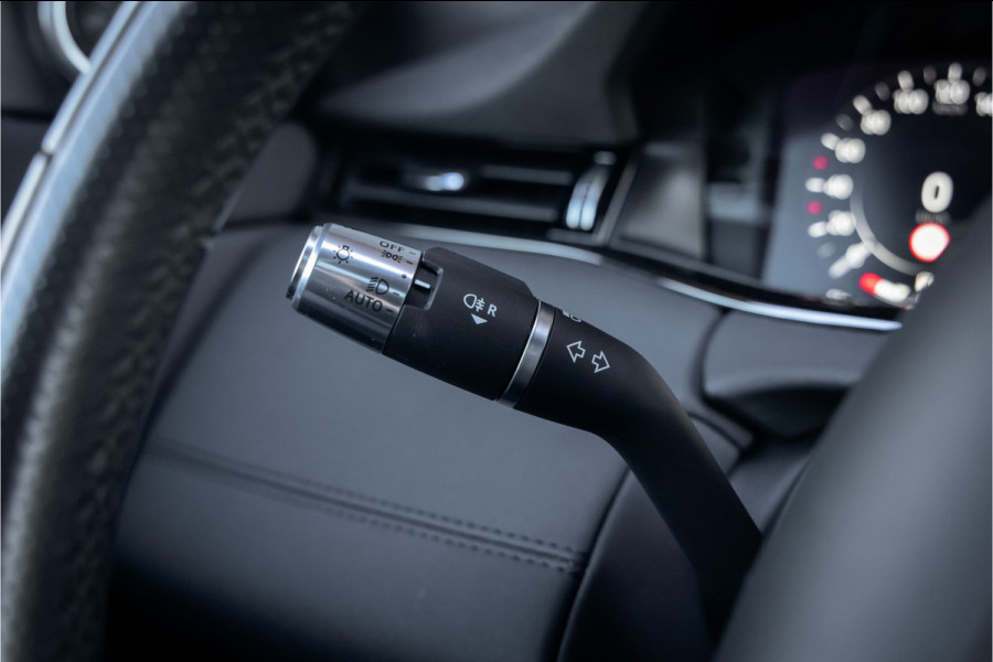 Land Rover Range Rover Evoque 2.0 D200 AWD R-Dynamic SE Pano - 20'' - Black Pack