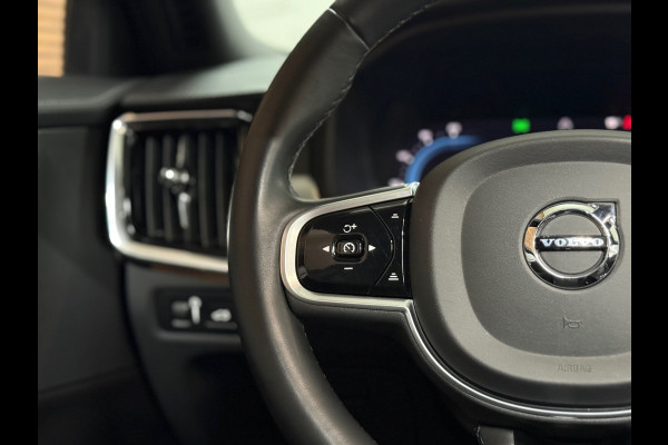 Volvo V90 T6 Recharge AWD R-Design Ultra Black | FaceLift | Pano | ILS Licht-Pakket | Comfort-Pakket | Parkeerassistent-Pakket |