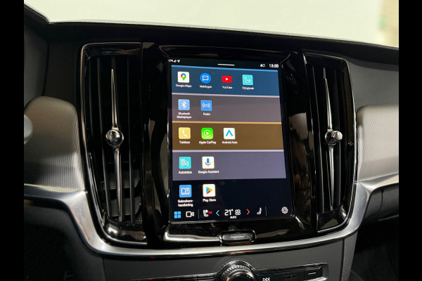 Volvo V90 T6 Recharge AWD R-Design Ultra Black | FaceLift | Pano | ILS Licht-Pakket | Comfort-Pakket | Parkeerassistent-Pakket |