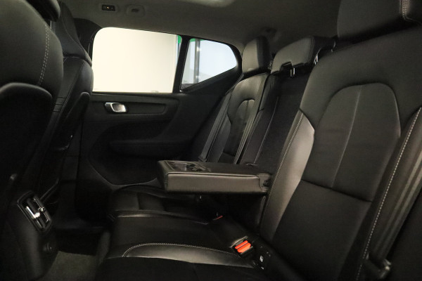Volvo XC40 1.5 T5 Recharge Inscription Panoramadak Navigatie Leder Trekhaak 24 maanden garantie mogelijk (*vraag naar de voorwaarden)