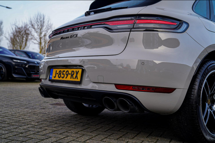 Porsche Macan 2.9 GTS | Panorama | Sport uitlaat | 360 Cam | Luchtvering | Sport Chrono | Dealer onderhouden | 1e eigenaar | ACC |