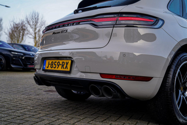 Porsche Macan 2.9 GTS | Panorama | Sport uitlaat | 360 Cam | Luchtvering | Sport Chrono | Dealer onderhouden | 1e eigenaar | ACC |