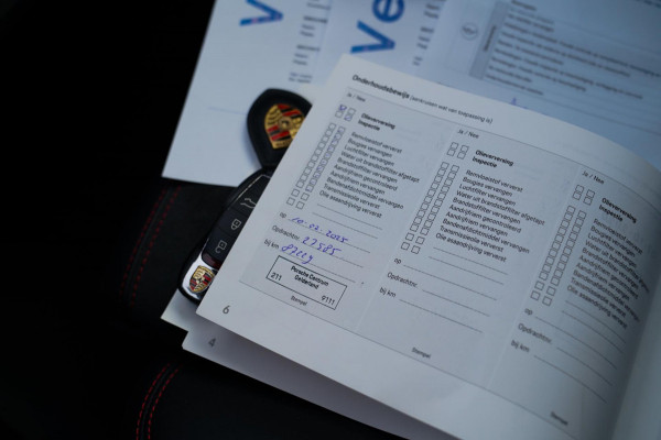 Porsche Macan 2.9 GTS | Panorama | Sport uitlaat | 360 Cam | Luchtvering | Sport Chrono | Dealer onderhouden | 1e eigenaar | ACC |