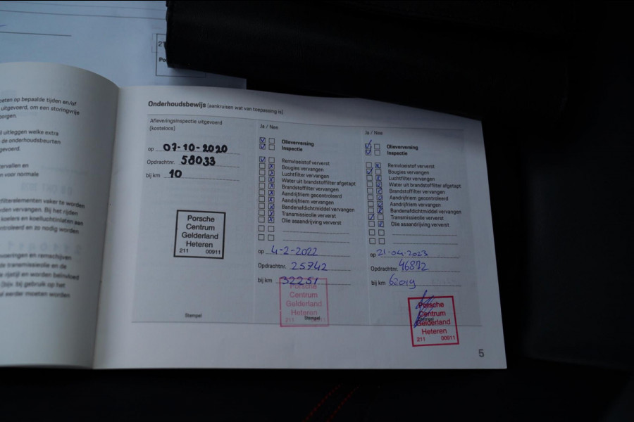 Porsche Macan 2.9 GTS | Panorama | Sport uitlaat | 360 Cam | Luchtvering | Sport Chrono | Dealer onderhouden | 1e eigenaar | ACC |