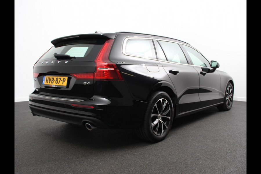 Volvo V60 2.0 B4 Momentum | Climate control | Cruise control adaptieve | Parkeersensoren | Achteruitrijd camera | LED | Verwarmde voorstoelen | Lane assist | Apple Carplay/ Android Auto