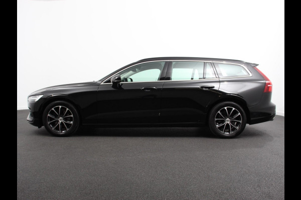 Volvo V60 2.0 B4 Momentum | Climate control | Cruise control adaptieve | Parkeersensoren | Achteruitrijd camera | LED | Verwarmde voorstoelen | Lane assist | Apple Carplay/ Android Auto