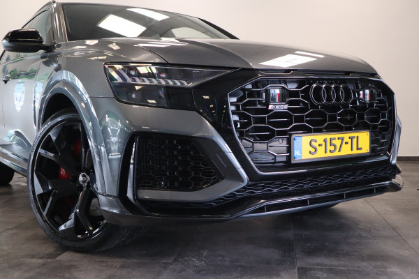 Audi Q8 4.0 TFSI RS Q8 quattro Panoramadak 23''Velgen Head-Up B&O Audio ! 2e Paasdag geopend van 12.00 tot 17:00u !