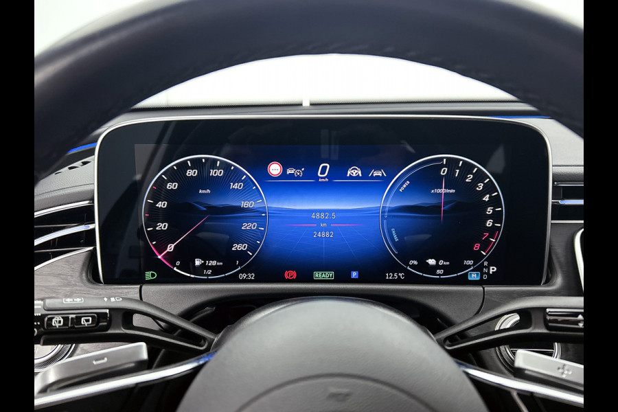 Mercedes-Benz E-Klasse Estate 300 e Luxury Line Plug-In Hybride Trekhaak | Rijassistentiepakket plus | Parkeerpakket met 360°-camera | Distronic | Sfeerverlichting. Inclusief 24 maanden MB Certified garantie voor Europa.