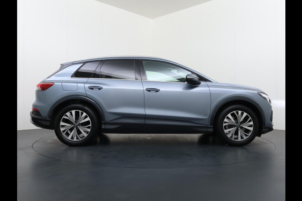 Audi Q4 e-tron 40 Launch edition Advanced Plus 77 kWh SOH 92% | S-LINE INTERIEUR | PANORAMADAK | STOELVERWARMING | ELEKTRISCHE ACHTERKLEP | LUXE BEKLEDING | RIJKLAAR MET 12 MND BOVAG GARANTIE