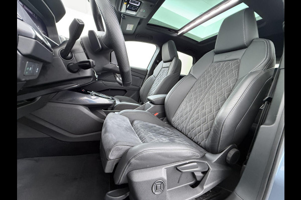 Audi Q4 e-tron 40 Launch edition Advanced Plus 77 kWh SOH 92% | S-LINE INTERIEUR | PANORAMADAK | STOELVERWARMING | ELEKTRISCHE ACHTERKLEP | LUXE BEKLEDING | RIJKLAAR MET 12 MND BOVAG GARANTIE