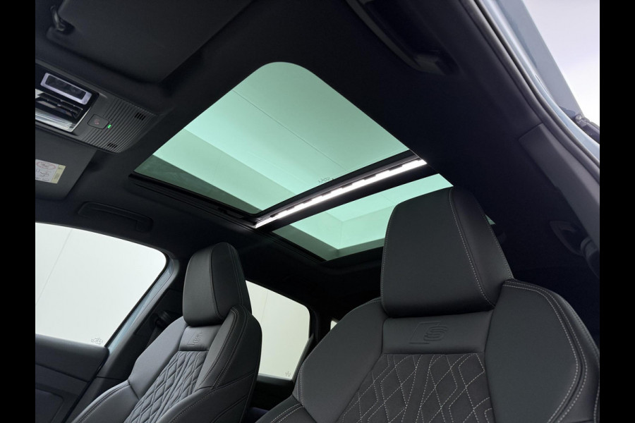 Audi Q4 e-tron 40 Launch edition Advanced Plus 77 kWh SOH 92% | S-LINE INTERIEUR | PANORAMADAK | STOELVERWARMING | ELEKTRISCHE ACHTERKLEP | LUXE BEKLEDING | RIJKLAAR MET 12 MND BOVAG GARANTIE