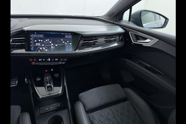 Audi Q4 e-tron 40 Launch edition Advanced Plus 77 kWh SOH 92% | S-LINE INTERIEUR | PANORAMADAK | STOELVERWARMING | ELEKTRISCHE ACHTERKLEP | LUXE BEKLEDING | RIJKLAAR MET 12 MND BOVAG GARANTIE