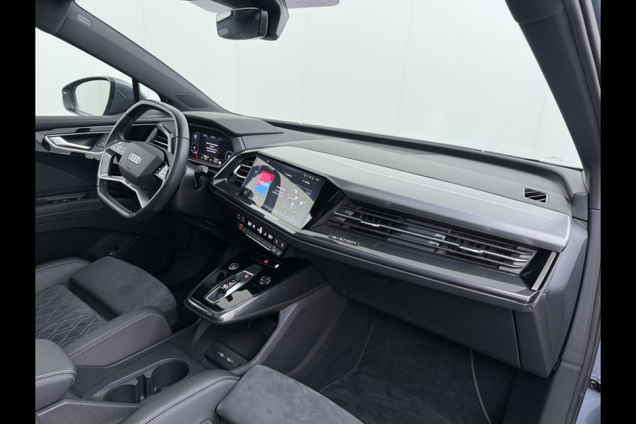 Audi Q4 e-tron 40 Launch edition Advanced Plus 77 kWh SOH 92% | S-LINE INTERIEUR | PANORAMADAK | STOELVERWARMING | ELEKTRISCHE ACHTERKLEP | LUXE BEKLEDING | RIJKLAAR MET 12 MND BOVAG GARANTIE