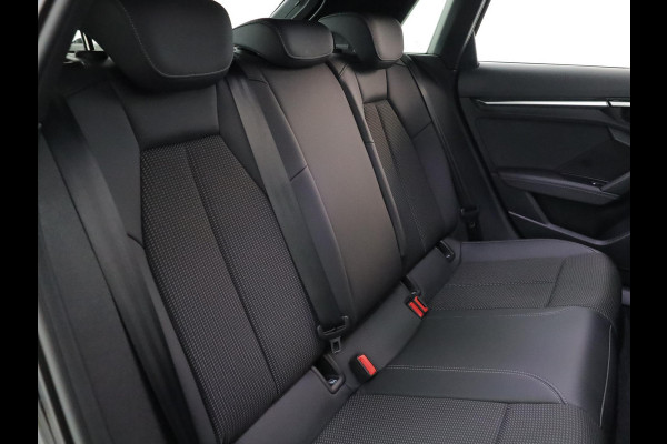Audi A3 Sportback 30 TFSI S edition 110pk AUT| Navi| 17'LM-velgen| Parksensors|