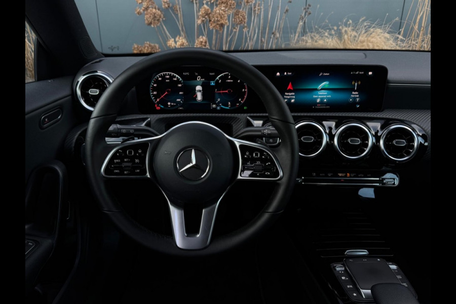 Mercedes-Benz CLA-Klasse Shooting Brake 180 d Bns Sol. Lux. Aut WIDESCREEN CAMERA PDC SPORTVELGEN