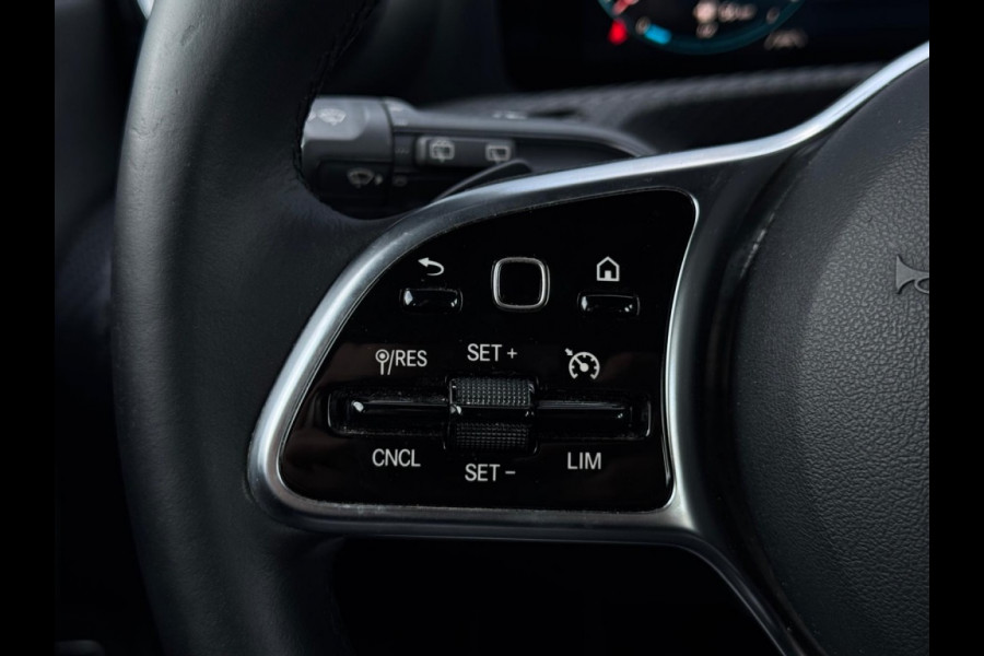 Mercedes-Benz CLA-Klasse Shooting Brake 180 d Bns Sol. Lux. Aut WIDESCREEN CAMERA PDC SPORTVELGEN