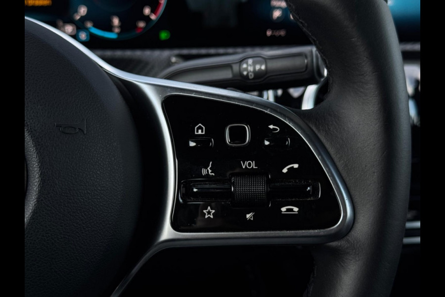 Mercedes-Benz CLA-Klasse Shooting Brake 180 d Bns Sol. Lux. Aut WIDESCREEN CAMERA PDC SPORTVELGEN