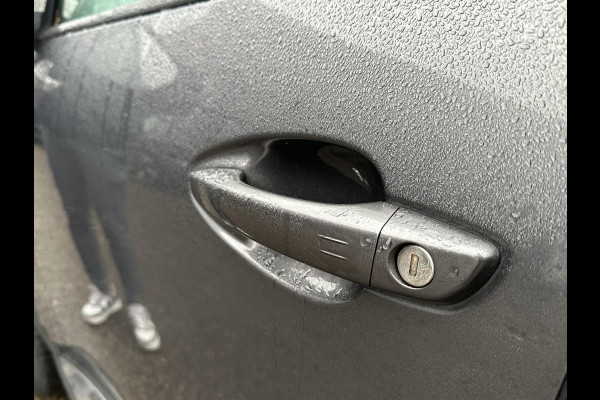 Peugeot 3008 1.6 HYbrid 225 Allure Pack Business PHEV| 23.000KM! | STANDKACHEL| ACHTERUITRIJCAMERA| APPLE CARPLAY/ ANDROID AUTO| RIJKLAARPRIJS INCL. 12 MND BOVAG GARANTIE