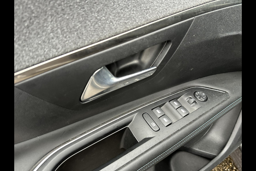 Peugeot 3008 1.6 HYbrid 225 Allure Pack Business PHEV| 23.000KM! | STANDKACHEL| ACHTERUITRIJCAMERA| APPLE CARPLAY/ ANDROID AUTO| RIJKLAARPRIJS INCL. 12 MND BOVAG GARANTIE