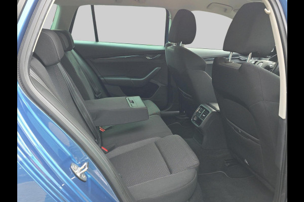 Škoda Octavia Combi 1.0 TSI Business Edition | Achteruitrijcamera | Stoelverwarming | Navigatie | Elektrische achterklep |