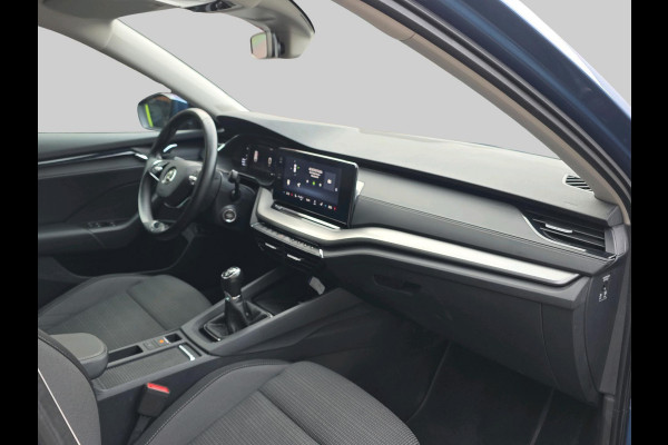 Škoda Octavia Combi 1.0 TSI Business Edition | Achteruitrijcamera | Stoelverwarming | Navigatie | Elektrische achterklep |
