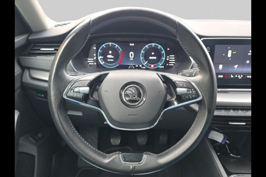 Škoda Octavia Combi 1.0 TSI Business Edition | Achteruitrijcamera | Stoelverwarming | Navigatie | Elektrische achterklep |