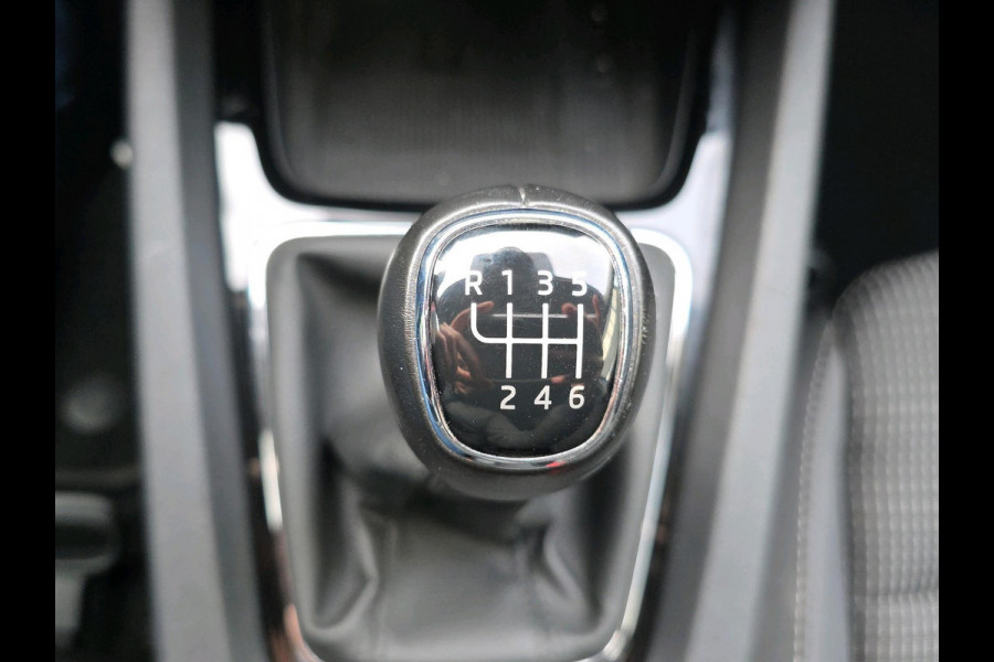 Škoda Octavia Combi 1.0 TSI Business Edition | Achteruitrijcamera | Stoelverwarming | Navigatie | Elektrische achterklep |