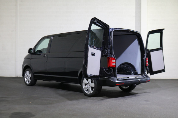 Volkswagen Transporter 2.0 TDI L2 H1 102pk Airco Trekhaak