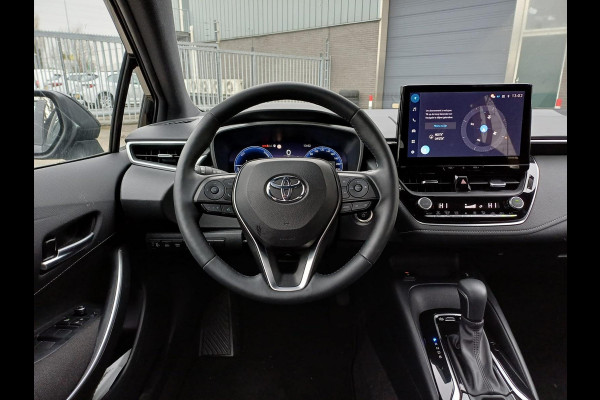 Toyota Corolla Hybrid 140 Black Edition | Stuur-& Stoelverwarming | Apple Carplay & AndroidAUTO | Adaptieve cruise control