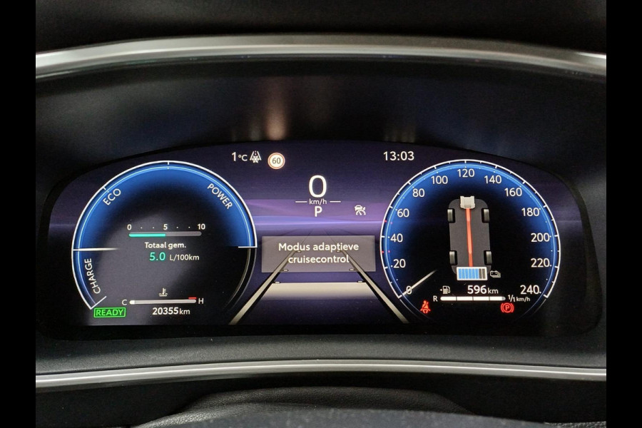 Toyota Corolla Hybrid 140 Black Edition | Stuur-& Stoelverwarming | Apple Carplay & AndroidAUTO | Adaptieve cruise control