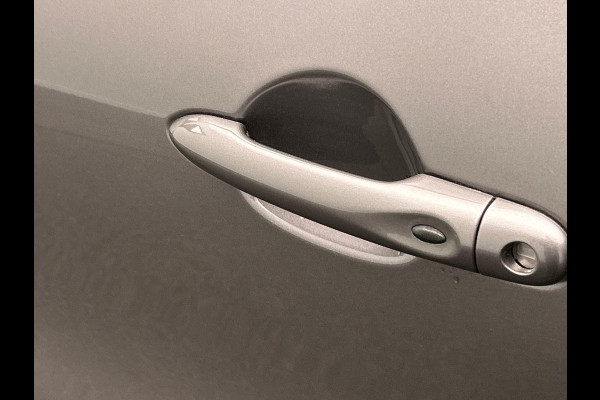 Renault Captur 0.9 TCe Intens * Origineel Nederlands * Climate Cruise Control Navigatie Camera