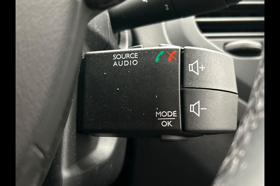 Renault Captur 0.9 TCe Intens * Origineel Nederlands * Climate Cruise Control Navigatie Camera