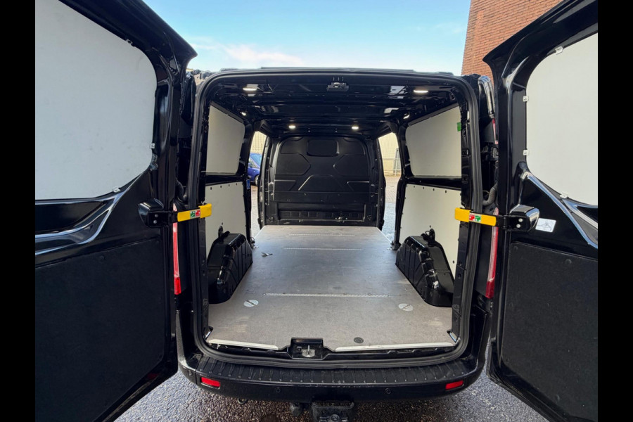 Ford Transit Custom 320 2.0 TDCI L2H1 Sport / 185PK Automaat / Camera / Trekhaak