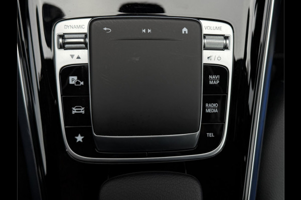 Mercedes-Benz B-klasse 180 Launch Edition Automaat / Parkeersensoren V-A / Cruise Control / Camera / Multimedia / 17'' LM / Navi