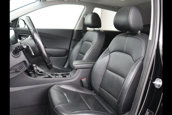 Kia Niro 1.6 GDi Hybrid ExecutiveLine | Schuifdak | Stoelventilatie | Leder | Adaptive cruise | Trekhaak | JBL Sound | Achterbankverwarming | Carplay | Camera | Memory | Navigatie | Keyless | Full LED