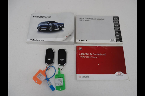 Kia Niro 1.6 GDi Hybrid ExecutiveLine | Schuifdak | Stoelventilatie | Leder | Adaptive cruise | Trekhaak | JBL Sound | Achterbankverwarming | Carplay | Camera | Memory | Navigatie | Keyless | Full LED