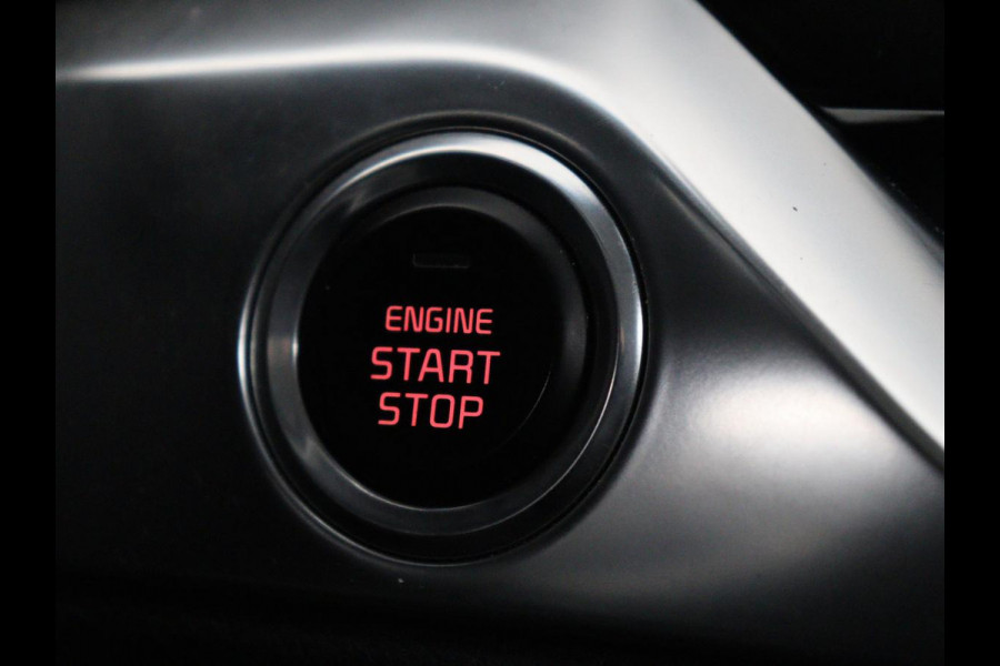 Kia Niro 1.6 GDi Hybrid ExecutiveLine | Schuifdak | Stoelventilatie | Leder | Adaptive cruise | Trekhaak | JBL Sound | Achterbankverwarming | Carplay | Camera | Memory | Navigatie | Keyless | Full LED