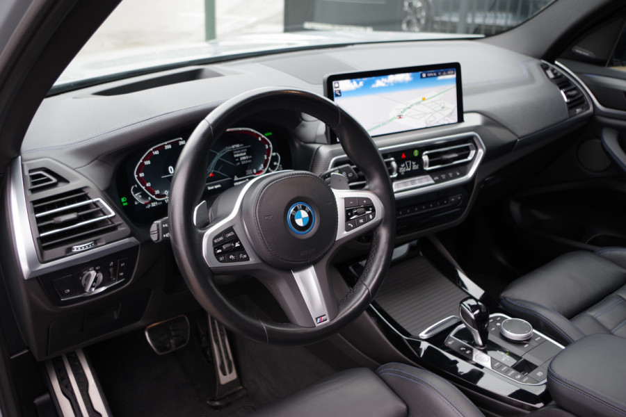 BMW X3 xDrive30e 293 PK High Executive M-Sport PHEV, Panoramadak, Harman/Kardon, Adap. Cruise Control, Memory