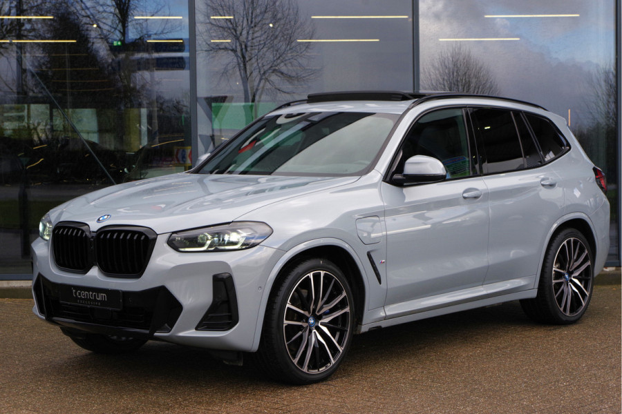 BMW X3 xDrive30e 293 PK High Executive M-Sport PHEV, Panoramadak, Harman/Kardon, Adap. Cruise Control, Memory
